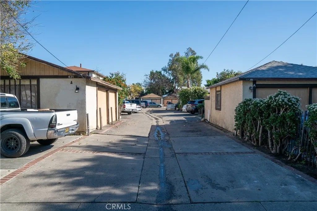 Photo of 431 S Susan St, Santa Ana, CA 92704 (MLS # NP26009304)