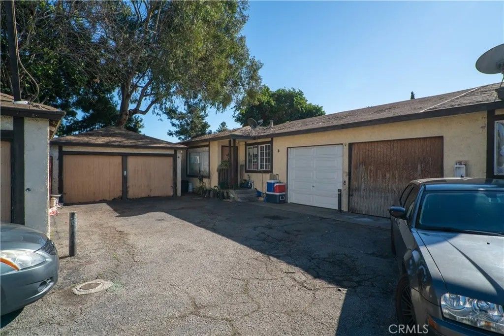 Photo of 431 S Susan St, Santa Ana, CA 92704 (MLS # NP26009304)