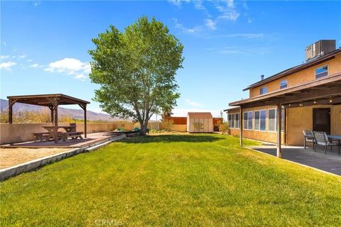 Tiny photo for 30881 Pawnee Road, Lucerne Valley, CA 92356 (MLS # HD25252272)