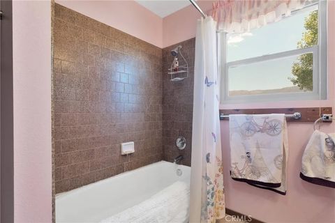 Tiny photo for 30881 Pawnee Road, Lucerne Valley, CA 92356 (MLS # HD25252272)