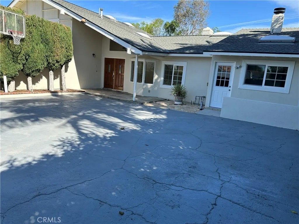 Photo of 26581 Saddleback Dr, Mission Viejo, CA 92691 (MLS # OC26058484)