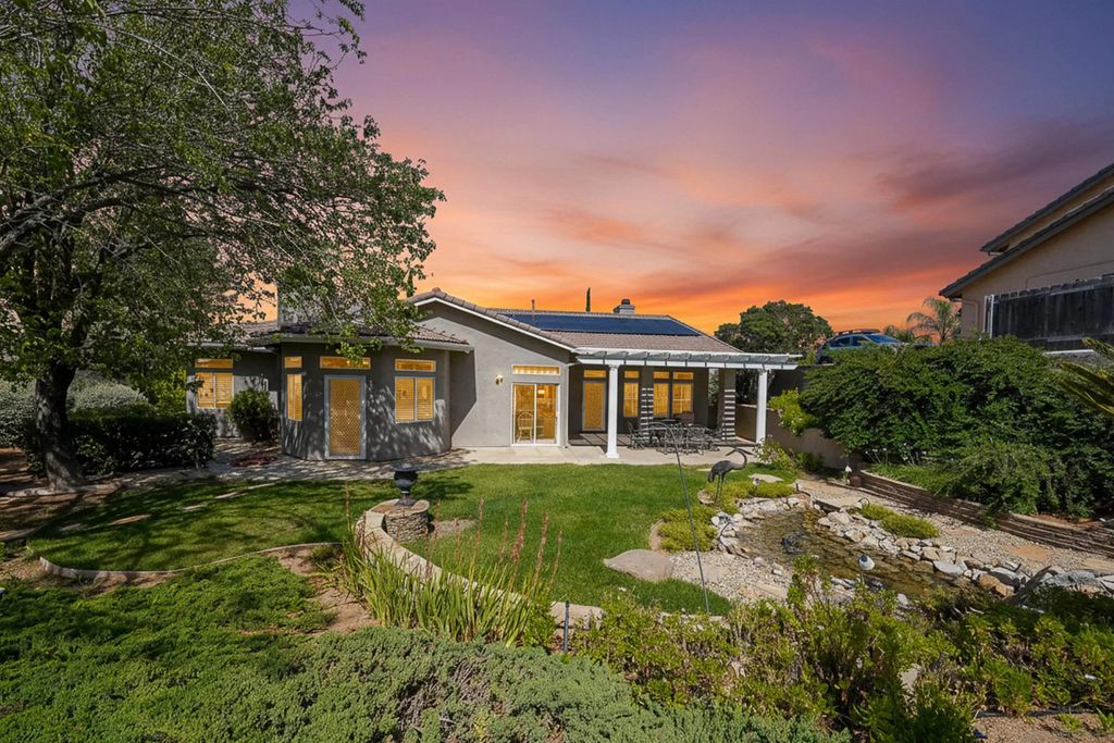 Photo of 23717 Moonglow Court, Ramona, CA 92065 (MLS # 260009289)