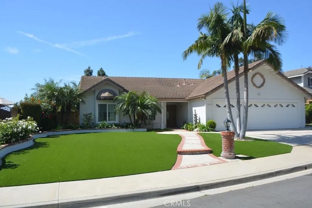 Photo of 20760 Via Marisa, Yorba Linda, CA 92886 (MLS # SR26091178)