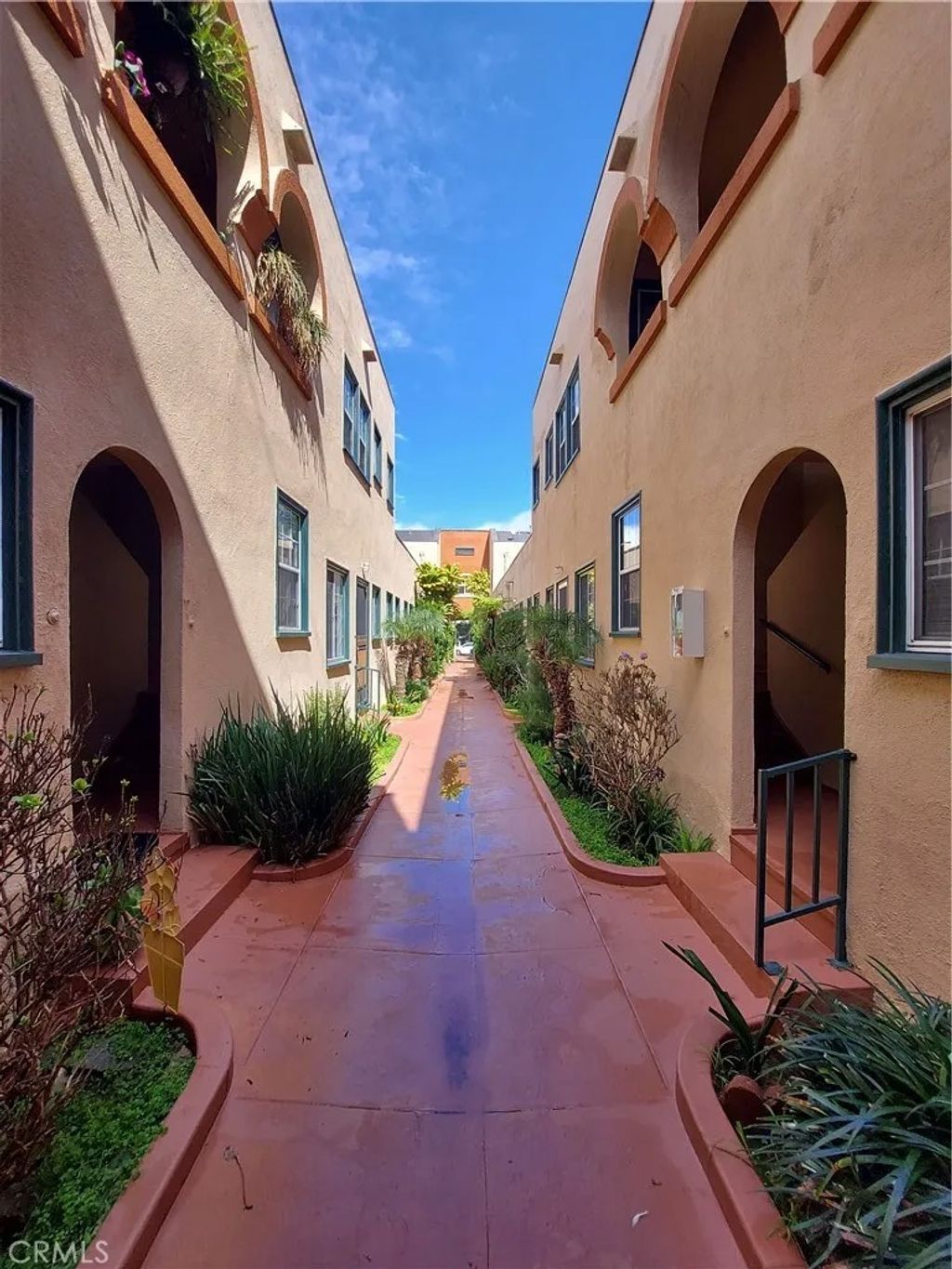 Photo of 1328 E 2nd St #1, Long Beach, CA 90802 (MLS # PW26069637)