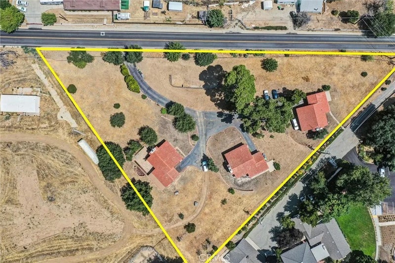 9300 Oak Glen