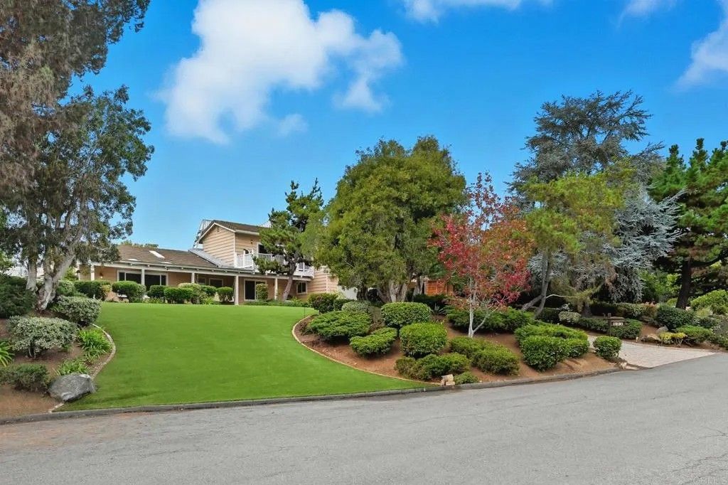 Photo of 624 Windmill Ranch Road, Encinitas, CA 92024 (MLS # NDP2509986)