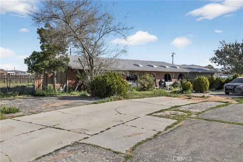 15190 Cheyenne Apple Valley CA 92307