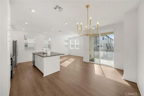 1503 W Cara Anaheim CA 92805