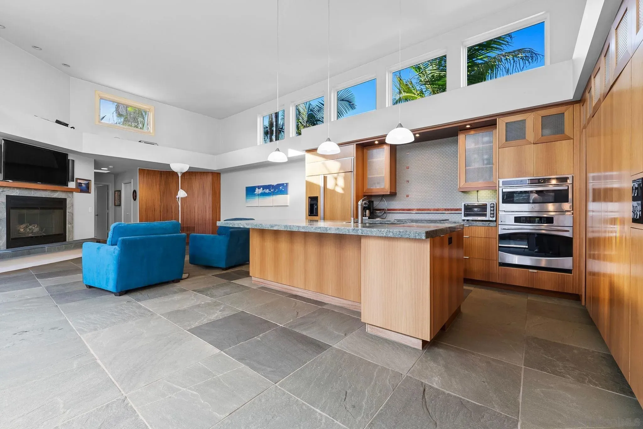 Coronado, California 92118, United States, 4 Bedrooms Bedrooms, ,4 BathroomsBathrooms,Residential,Active,252832