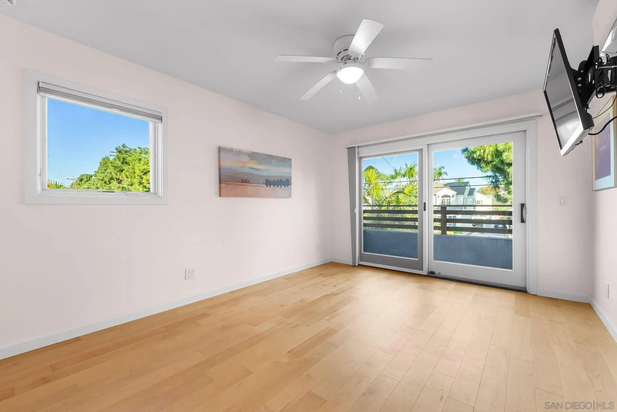 Coronado, California 92118, United States, 4 Bedrooms Bedrooms, ,4 BathroomsBathrooms,Residential,Active,252832