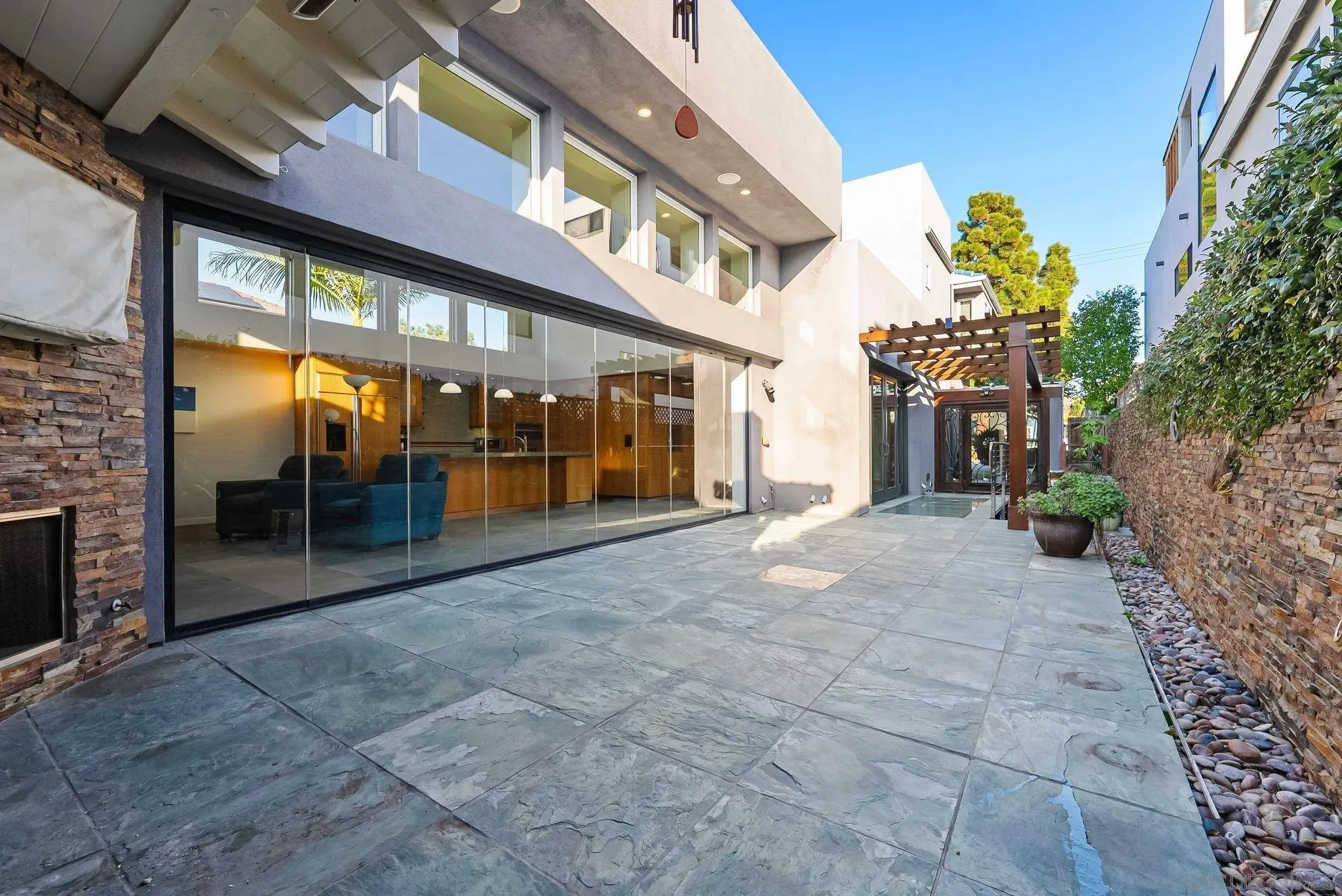 Coronado, California 92118, United States, 4 Bedrooms Bedrooms, ,4 BathroomsBathrooms,Residential,Active,252832