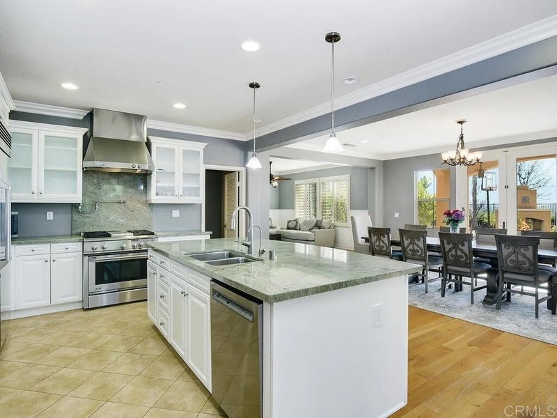 2509 Honeybell Lane