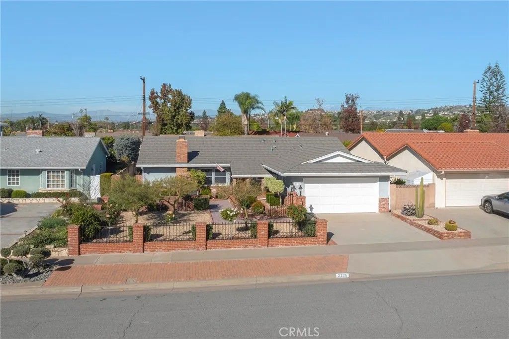 Photo of 2225 E Quincy Ave, Orange, CA 92867 (MLS # PW25280031)