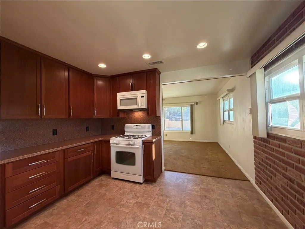 Photo of 35254 Mountain View, Yucaipa, CA 92399 (MLS # IG25276111)