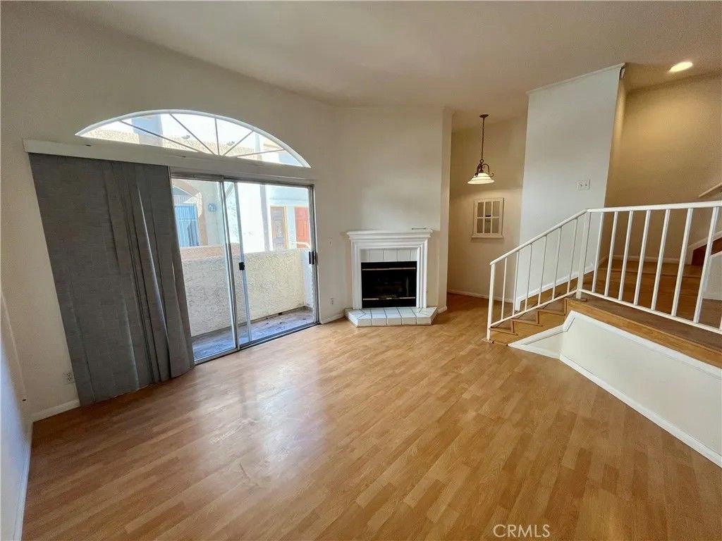 Photo of 20008 Sherman Way #D, Winnetka, CA 91306 (MLS # SR25247892)