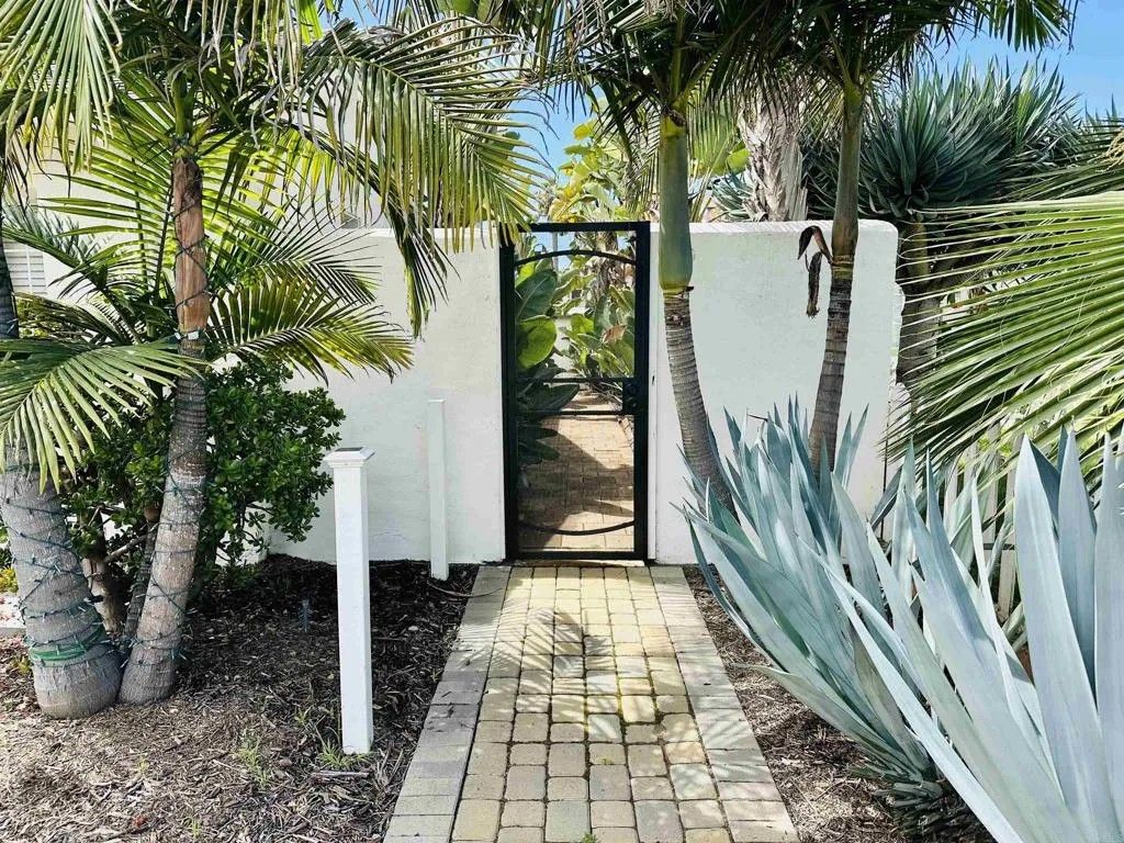 Photo of 705 N Ditmar St #2, Oceanside, CA 92054 (MLS # NDP2603533)