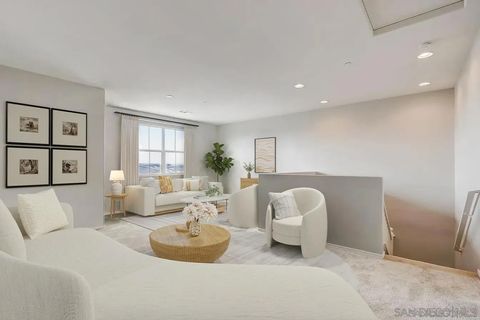 Tiny photo for 1215 Idanan Rd #4, Chula Vista, CA 91913 (MLS # 250039079)