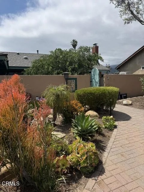 1339 El Portal Street