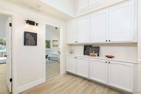 Tiny photo for 10314 Oak Ranch Ln, Escondido, CA 92026 (MLS # 250042529)