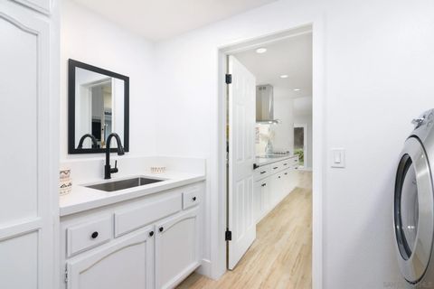 Tiny photo for 10314 Oak Ranch Ln, Escondido, CA 92026 (MLS # 250042529)