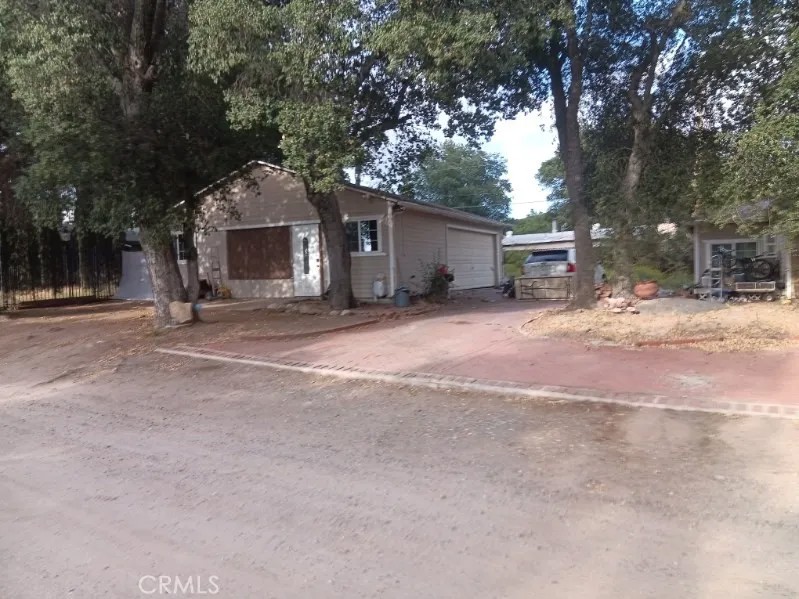 18604 Ellis