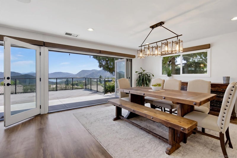 2450 Vista Lago Ter