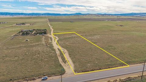 Photo of 0 130th St, Lancaster, CA 93536 (MLS # 250045688)