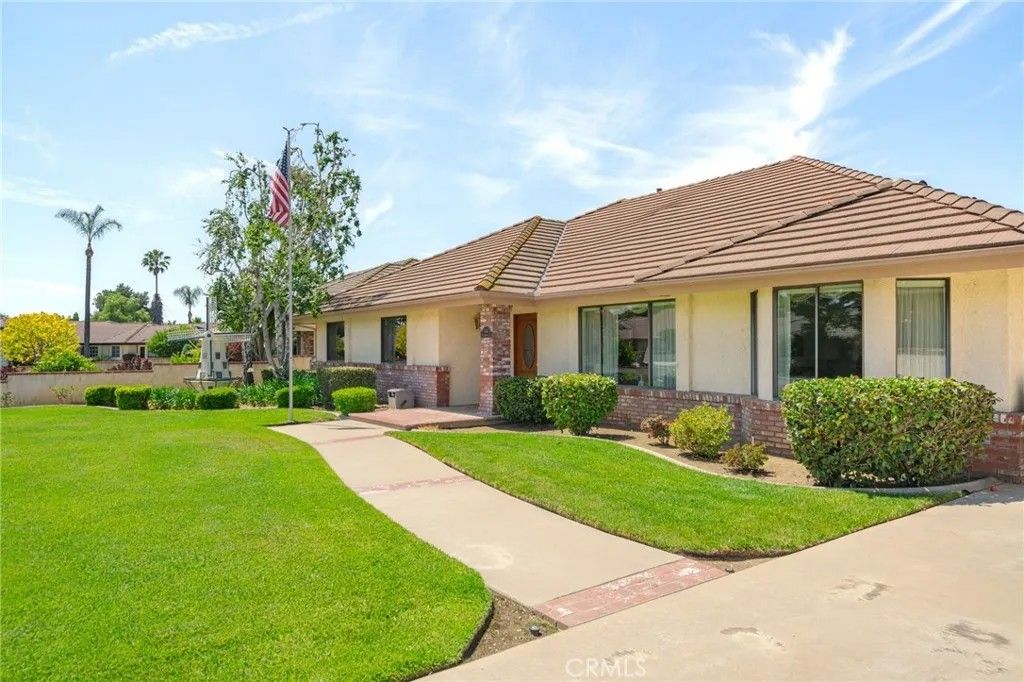 Photo of 1664 S Elderberry ST, Ontario, CA 91762 (MLS # TR26097050)
