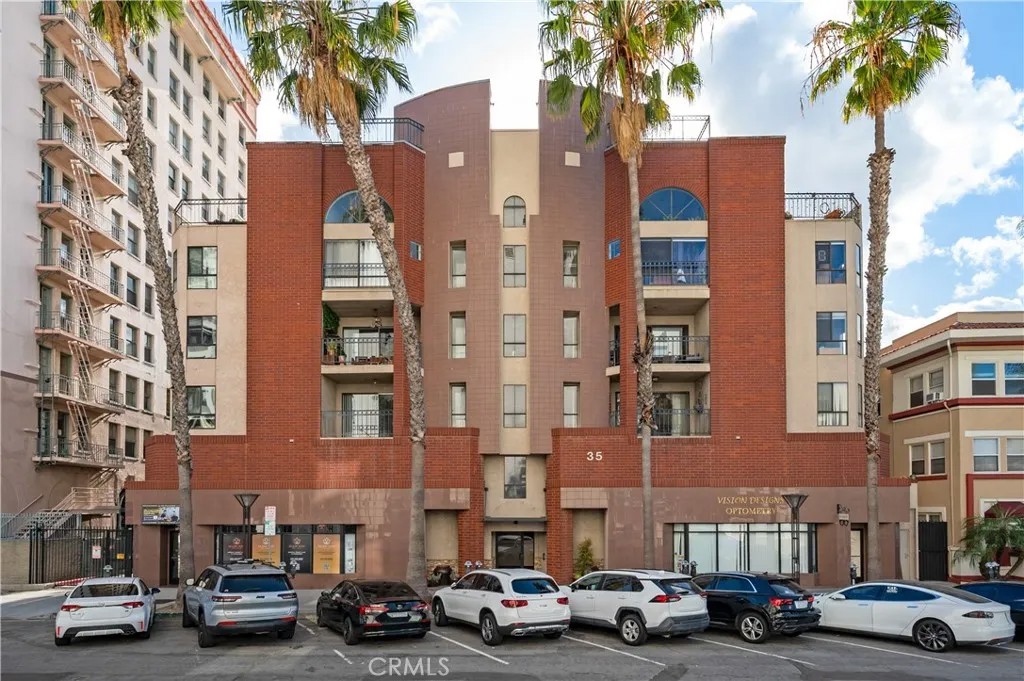 35 Linden Avenue 410