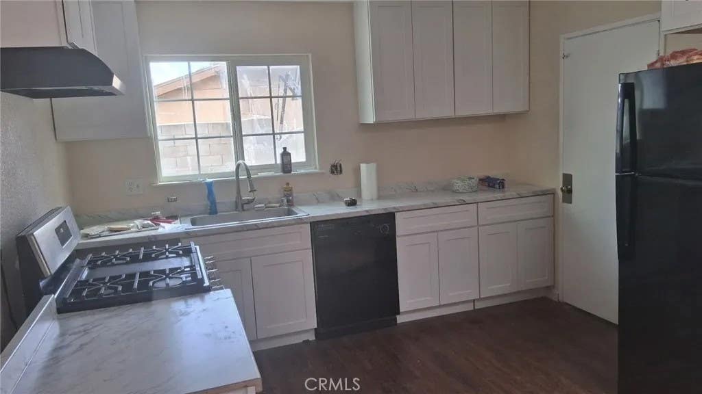 Photo of 3407 Mckinley Ave, San Bernardino, CA 92404 (MLS # IV26090291)