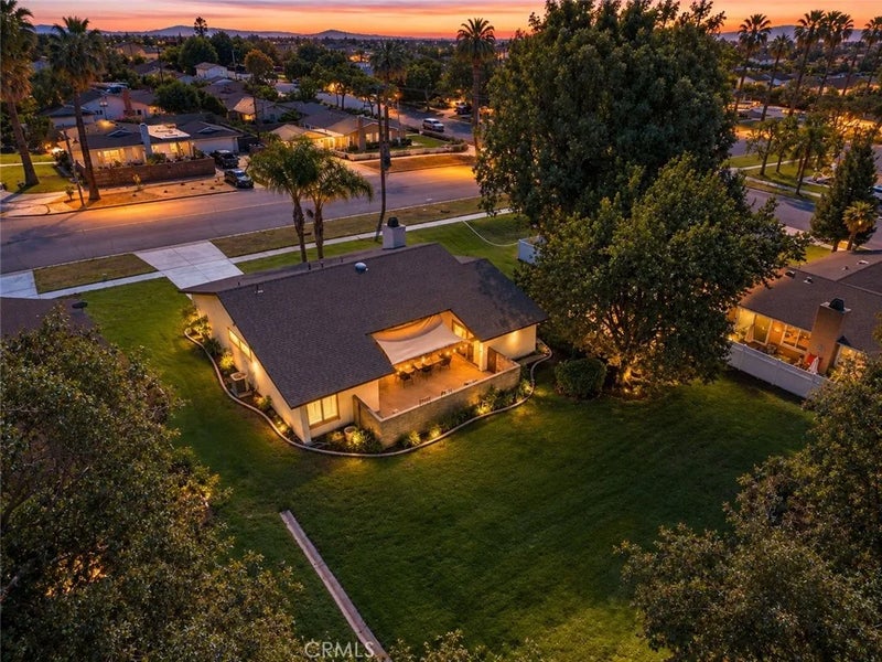 803 E Palm Avenue