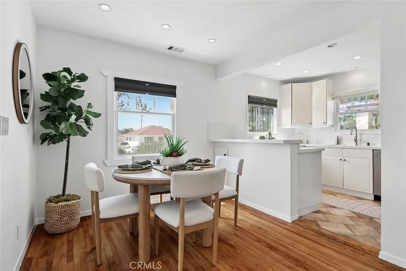 5107 W 136th