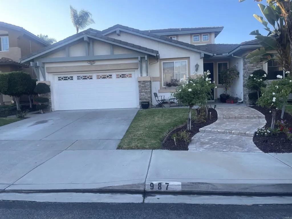 987 PALENCIA CT