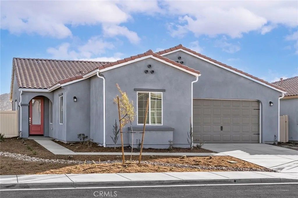 Photo of 761 Longhorn Drive, San Jacinto, CA 92582 (MLS # SW25188555)