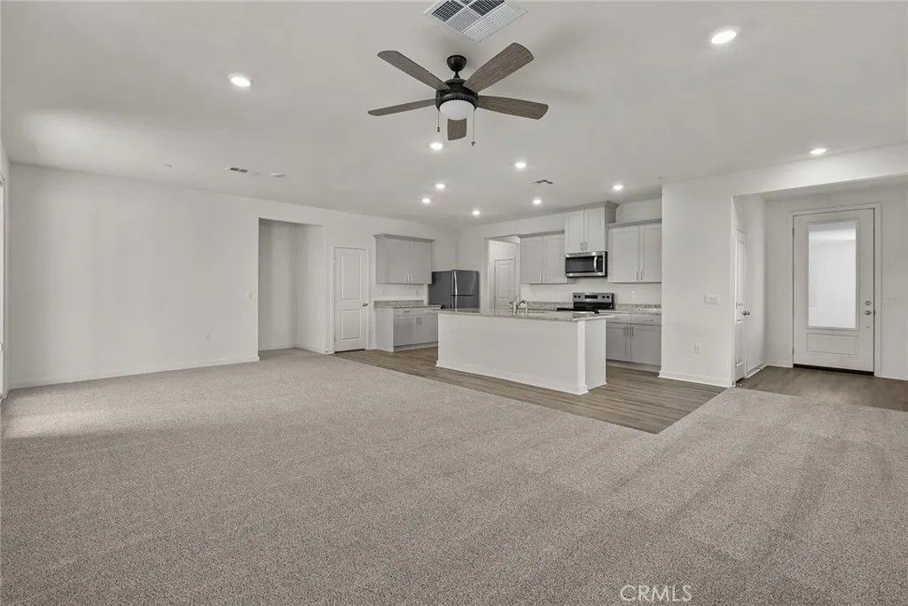 Photo of 761 Longhorn Drive, San Jacinto, CA 92582 (MLS # SW25188555)