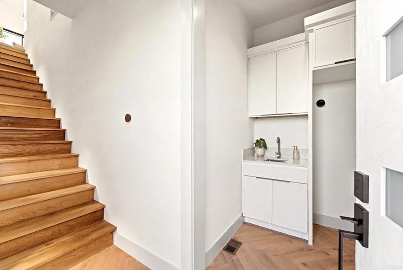2514 44th Street