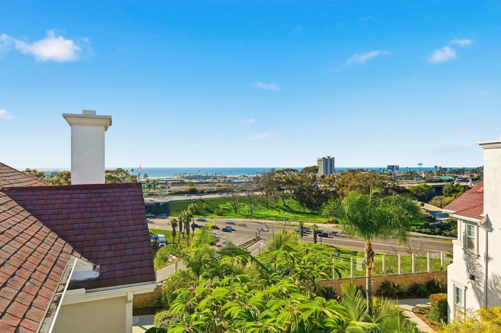 Photo of 845 Harbor Cliff Way #305, Oceanside, CA 92054 (MLS # 260002296)