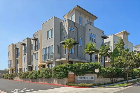 MLS: PV26198202