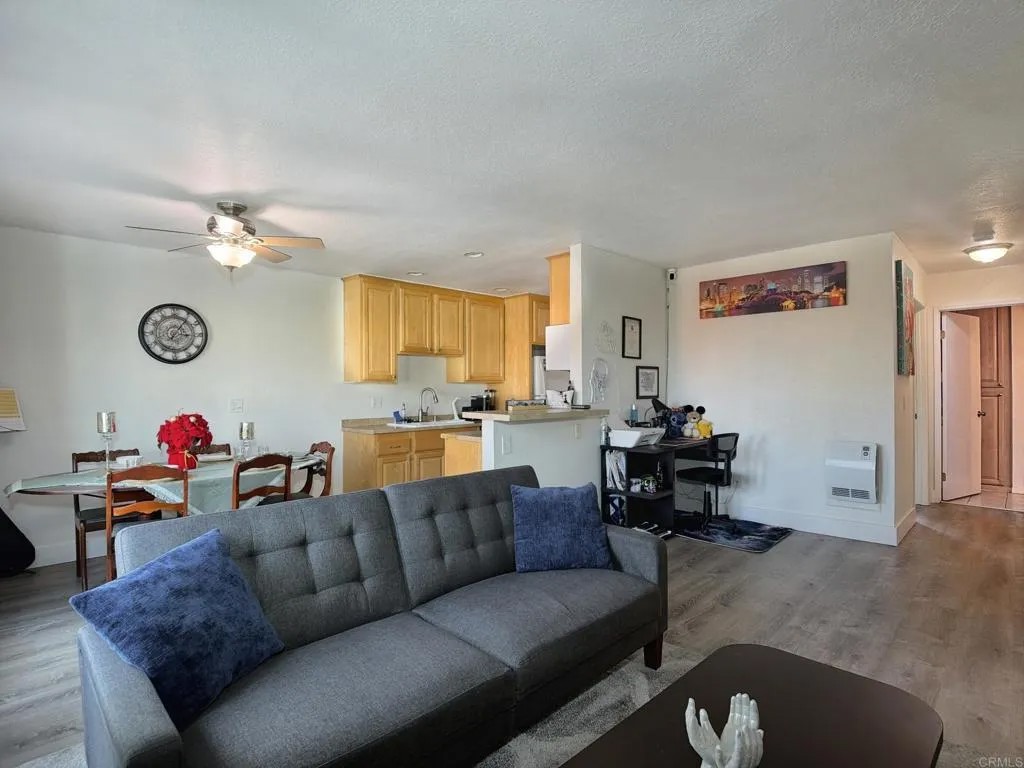 1627 Pentecost Way 7