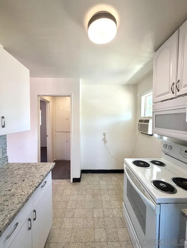 Photo of 9747 Riverview AVE #12, Lakeside, CA 92040 (MLS # 260022585)