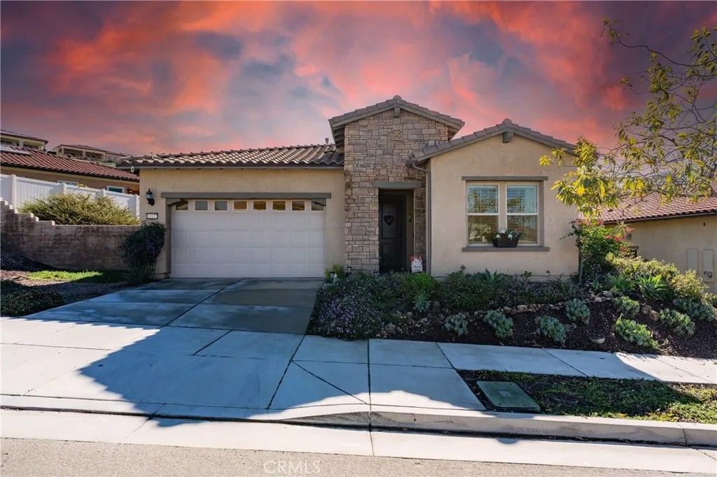 Photo of 11137 Briar Rose Court, Corona, CA 92883 (MLS # IV25279231)