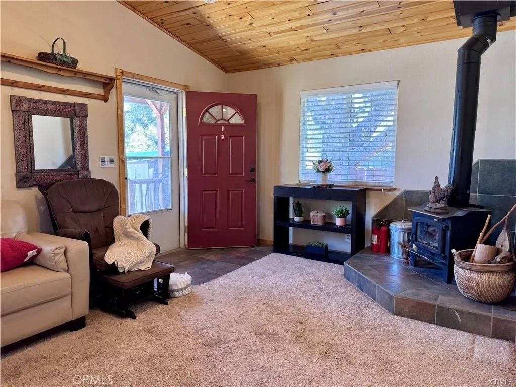 Photo of 2136 3rd, Big Bear Lake, CA 92314 (MLS # IG26000213)