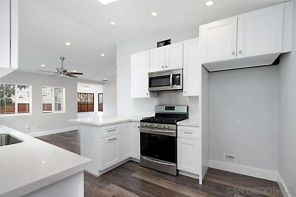 3785 Villa Terrace