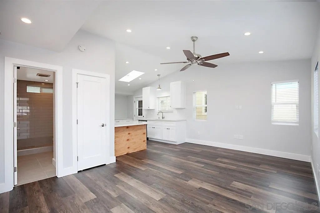 3785 Villa Terrace
