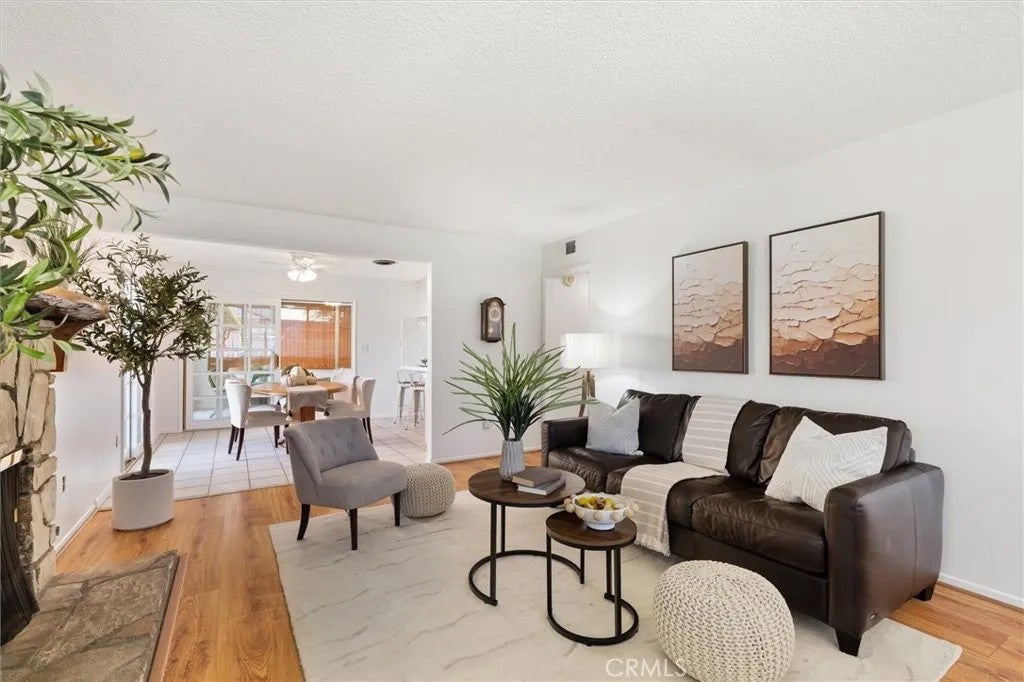 10518 Eagan Dr