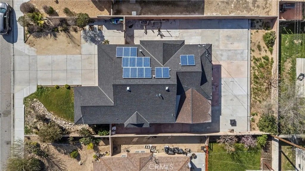 Photo of 1329 W Ave I, Lancaster, CA 93534 (MLS # SR26068274)