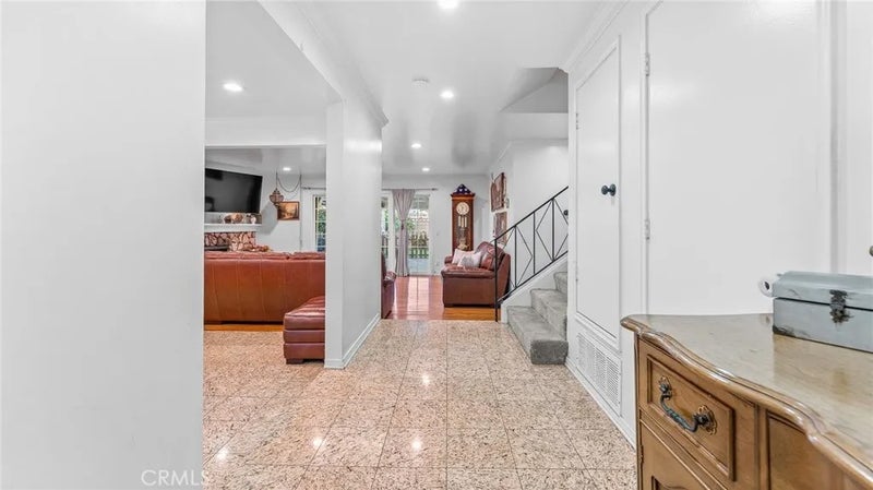 8505 Arma Street