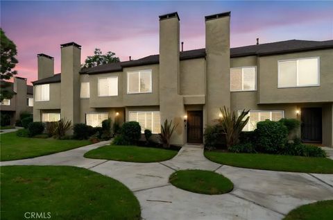 Tiny photo for 15890 Camo Bluff, Fountain Valley, CA 92708 (MLS # RS25234878)