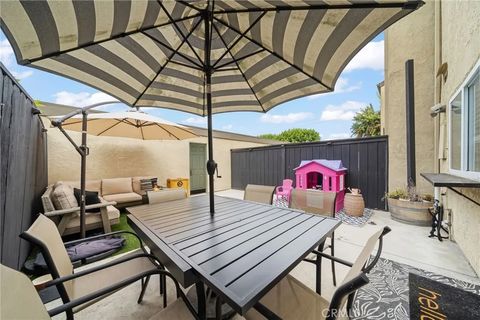 Tiny photo for 15890 Camo Bluff, Fountain Valley, CA 92708 (MLS # RS25234878)