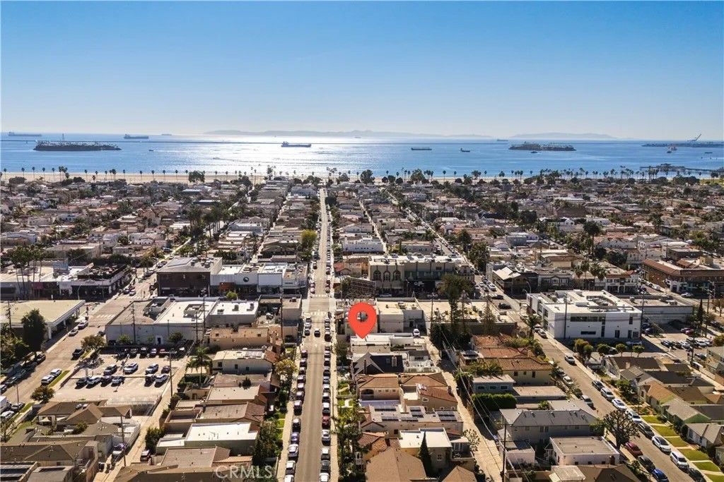 Photo of 205 Argonne Ave, Long Beach, CA 90803 (MLS # PW26012104)